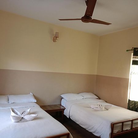 Pokhara Metro Eco Hotel Esterno foto