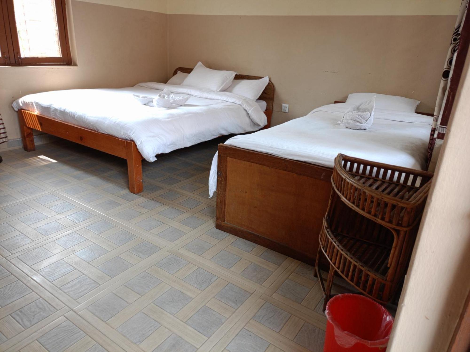 Pokhara Metro Eco Hotel Esterno foto